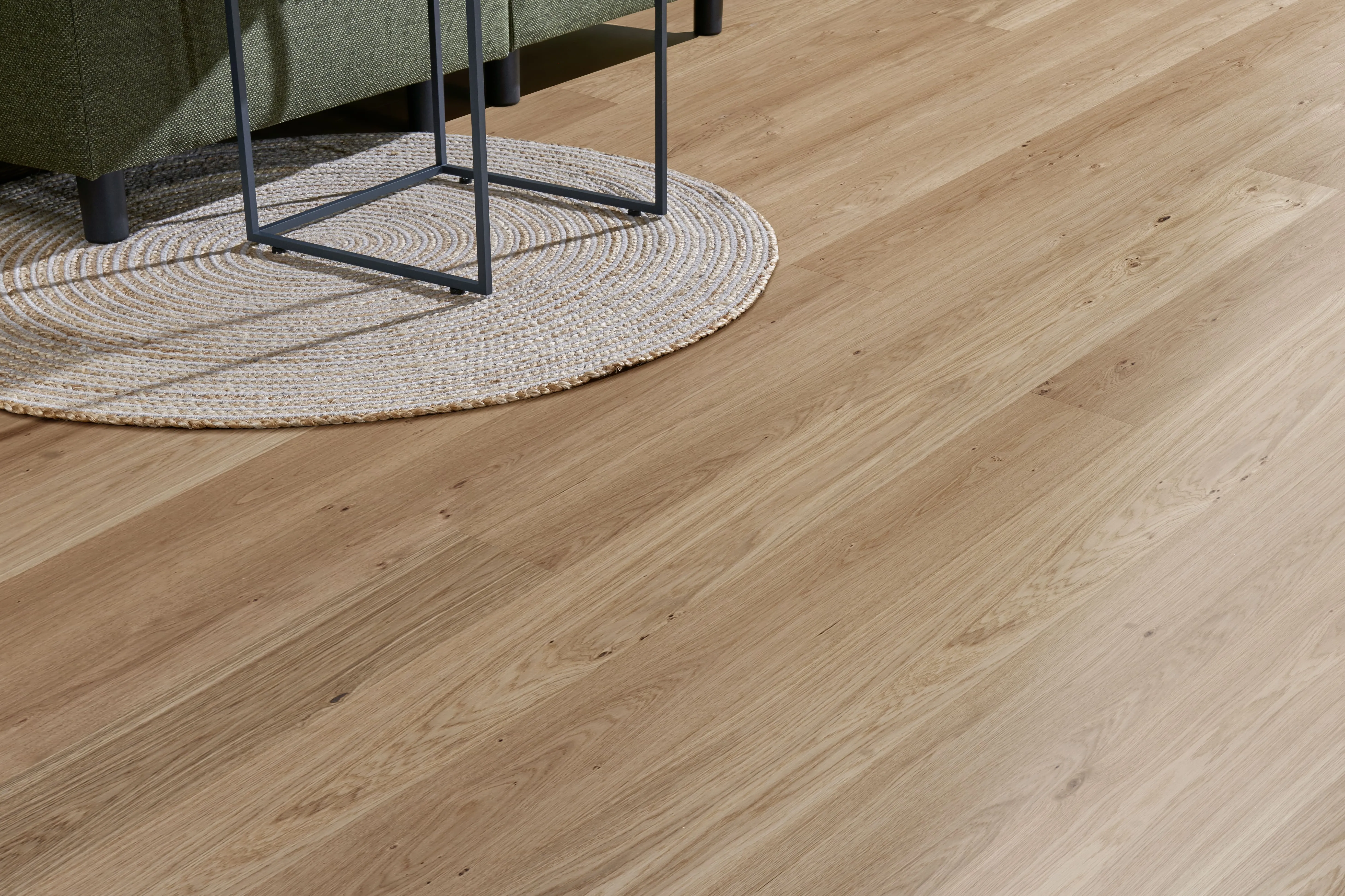 hobb Echtholzboden | hobbWood | H1E Eiche Natur | Ein-Stab | gebürstet | Landhausdiele hobb Echtholzboden | hobbWood | H1E Eiche Natur | Ein-Stab | gebürstet | Landhausdiele